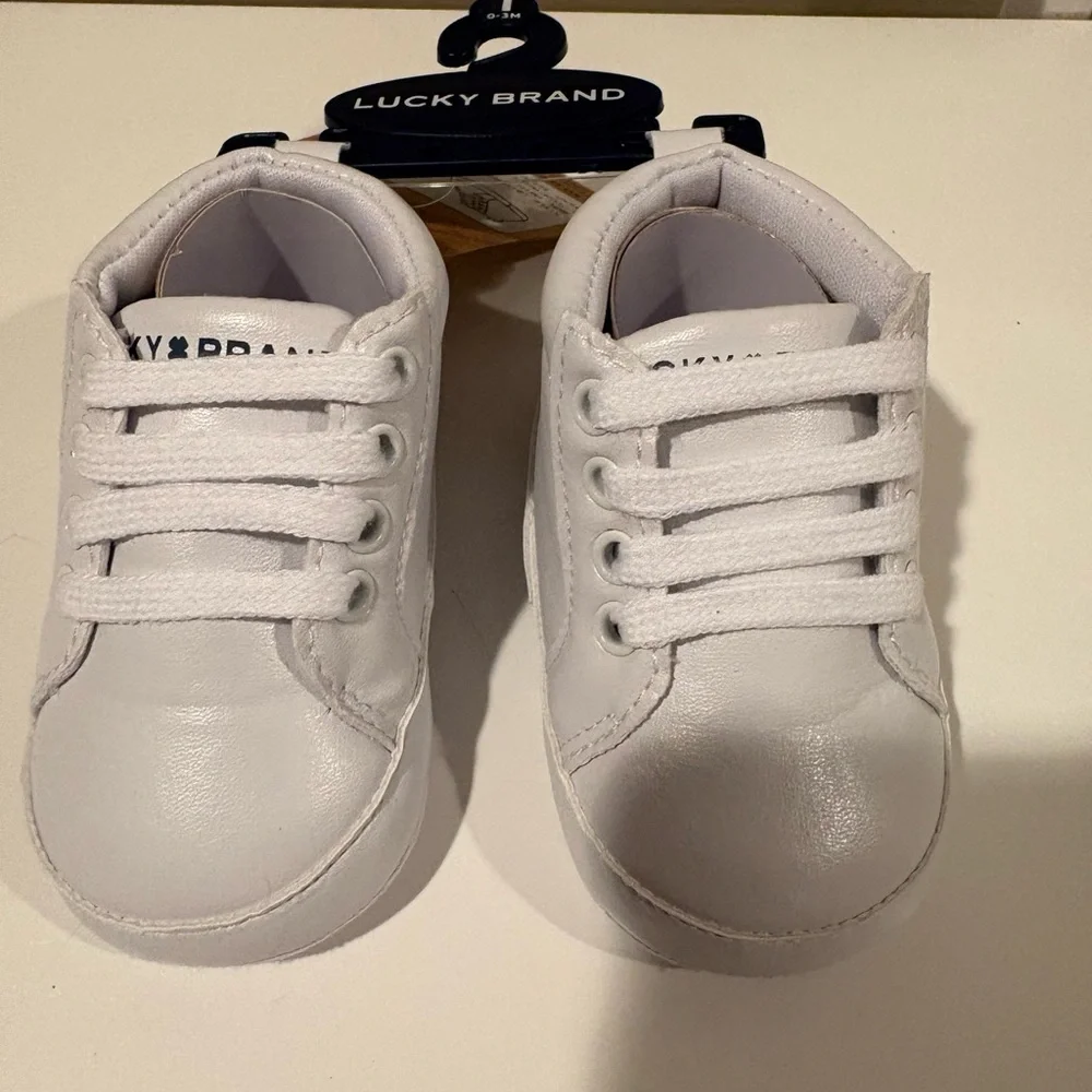 NWT Lucky Brand Crib Shoes